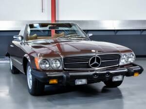 Image 6/7 of Mercedes-Benz 450 SL (1977)