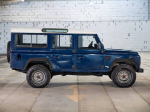 Afbeelding 5/86 van Land Rover Defender 110 Td5 (1999)