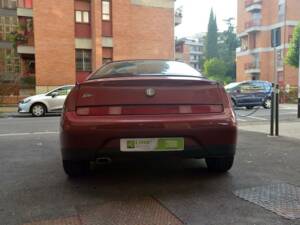 Immagine 9/10 di Alfa Romeo GTV 2.0 V6 Turbo (1996)