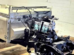 Bild 45/100 von Land Rover 88 (1968)