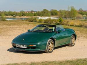 Image 50/50 of Lotus Elan (1991)