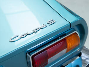 Image 21/26 of Audi 100 Coupe S (1973)