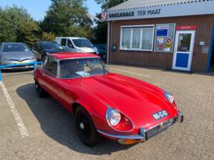 Imagen 3/54 de Jaguar E-Type V12 (2+2) (1973)