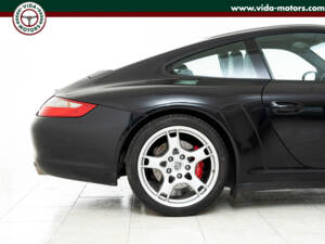 Image 10/54 of Porsche 911 Carrera 4S (2006)