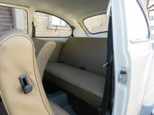 Bild 8/17 von Volkswagen Käfer 1300 (1971)