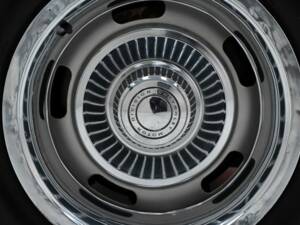 Image 13/15 of Chevrolet Corvette Stingray (1969)