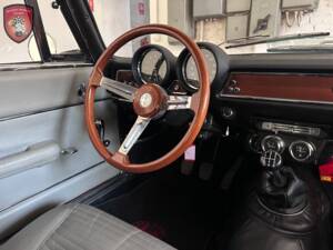 Bild 35/63 von Alfa Romeo Giulia 1300 GT Junior (1973)