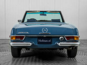 Image 13/50 of Mercedes-Benz 280 SL (1969)