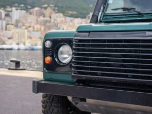 Image 50/50 of Land Rover Defender 110 (2004)