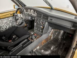 Immagine 13/15 di Mercedes-Benz 190 E 2.5-16 Evolution II (1990)