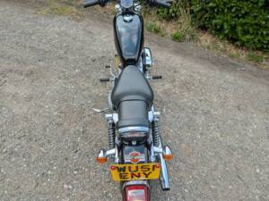 Bild 25/28 von Harley-Davidson DUMMY (2001)