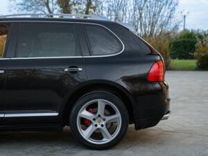 Afbeelding 24/50 van Porsche Cayenne Turbo (2005)