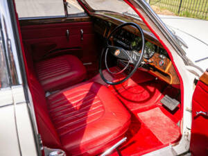 Afbeelding 2/33 van Jaguar Mk II 3.8 (1961)