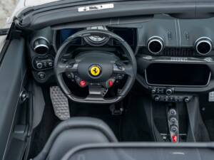 Image 17/44 of Ferrari Portofino M (2022)