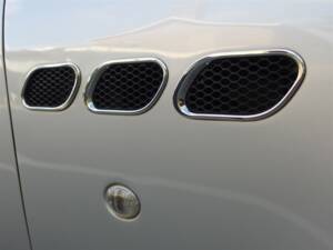 Bild 25/99 von Maserati Quattroporte 4.2 (2007)