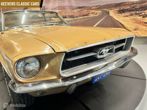 Image 14/46 of Ford Mustang 390 (1967)