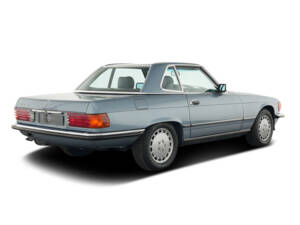 Image 7/32 of Mercedes-Benz 560 SL (1989)