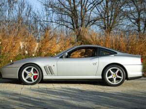 Bild 4/50 von Ferrari 550 Maranello (2001)