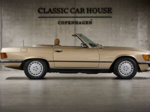 Image 6/99 of Mercedes-Benz 300 SL (1987)