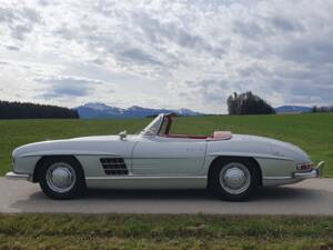 Image 33/37 of Mercedes-Benz 300 SL Roadster (1958)