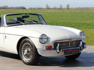Bild 12/50 von MG MGB (1972)