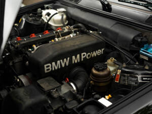 Afbeelding 15/37 van BMW M3 Sport Evo (1990)