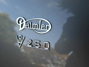 Bild 41/50 von Daimler V8-250 (1968)