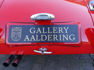 Image 43/50 of Jaguar XK 120 OTS (1954)