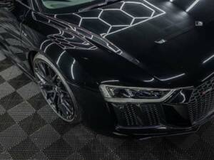 Image 40/50 of Audi R8 V10 Spyder (2018)