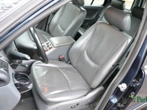 Imagen 21/50 de Mercedes-Benz ML 230 (1998)