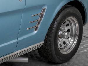 Immagine 38/50 di Ford Mustang 289 (1966)