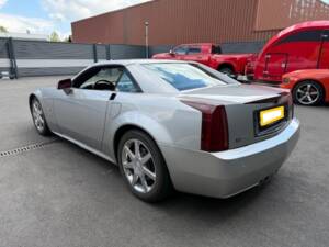 Imagen 7/30 de Cadillac XLR (2010)