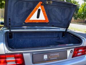 Imagen 46/50 de Mercedes-Benz 300 SL (1991)