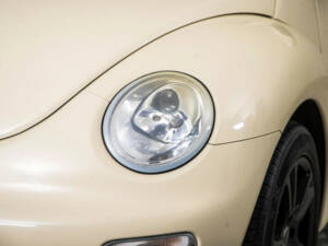 Image 22/50 of Volkswagen New Beetle 2.0 (2004)