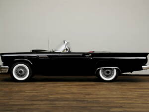 Immagine 3/20 di Ford Thunderbird (1957)