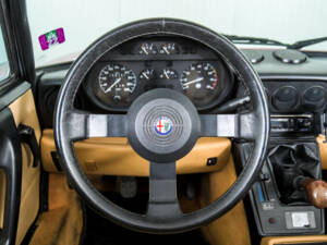 Bild 8/50 von Alfa Romeo 2.0 Spider (1991)