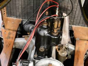 Image 37/50 of Renault Type DG (1913)