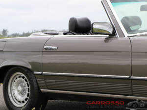 Bild 16/42 von Mercedes-Benz 380 SL (1982)