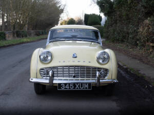 Image 2/15 of Triumph TR 3A (1960)