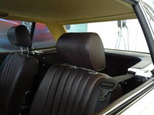 Imagen 8/15 de Mercedes-Benz 280 SL (1981)