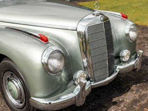 Afbeelding 16/31 van Mercedes-Benz 300 c Cabriolet D (1956)