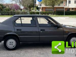 Bild 5/10 von Alfa Romeo 33 - 1.5 (1986)
