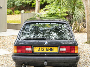 Bild 20/50 von BMW 325i Touring (1990)