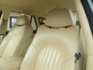 Image 13/40 of Bentley Arnage Green Label (1999)