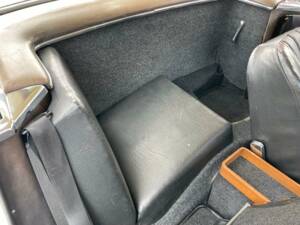 Image 15/20 of Mercedes-Benz 250 SL (1967)