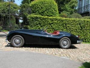 Image 2/11 de Jaguar XK 140 OTS (1956)