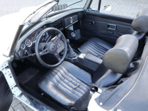 Bild 42/50 von MG MGB (1972)