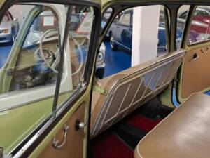 Image 32/36 of FIAT 600 D Multipla (1964)