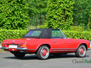 Imagen 8/50 de Mercedes-Benz 230 SL (1964)