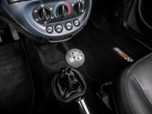 Image 24/50 of Ford Streetka (2004)